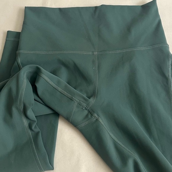 Lululemon Wunder Train High-Rise Tight with Pockets 25" SZ 6 - Picture 4 of 5